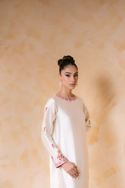 Garden Rose (Immediate Delivery)