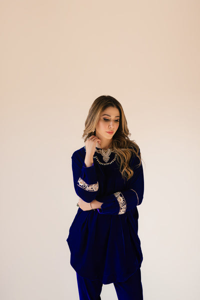 Royal blue velvet Poncho Outfit